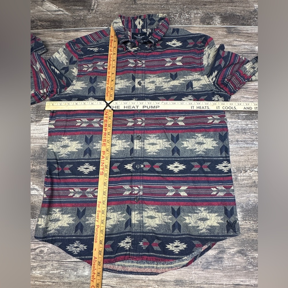 American Eagle Aztec Southwestern Button Down Shirt Mens Large Classic GUC - Picture 4 of 10